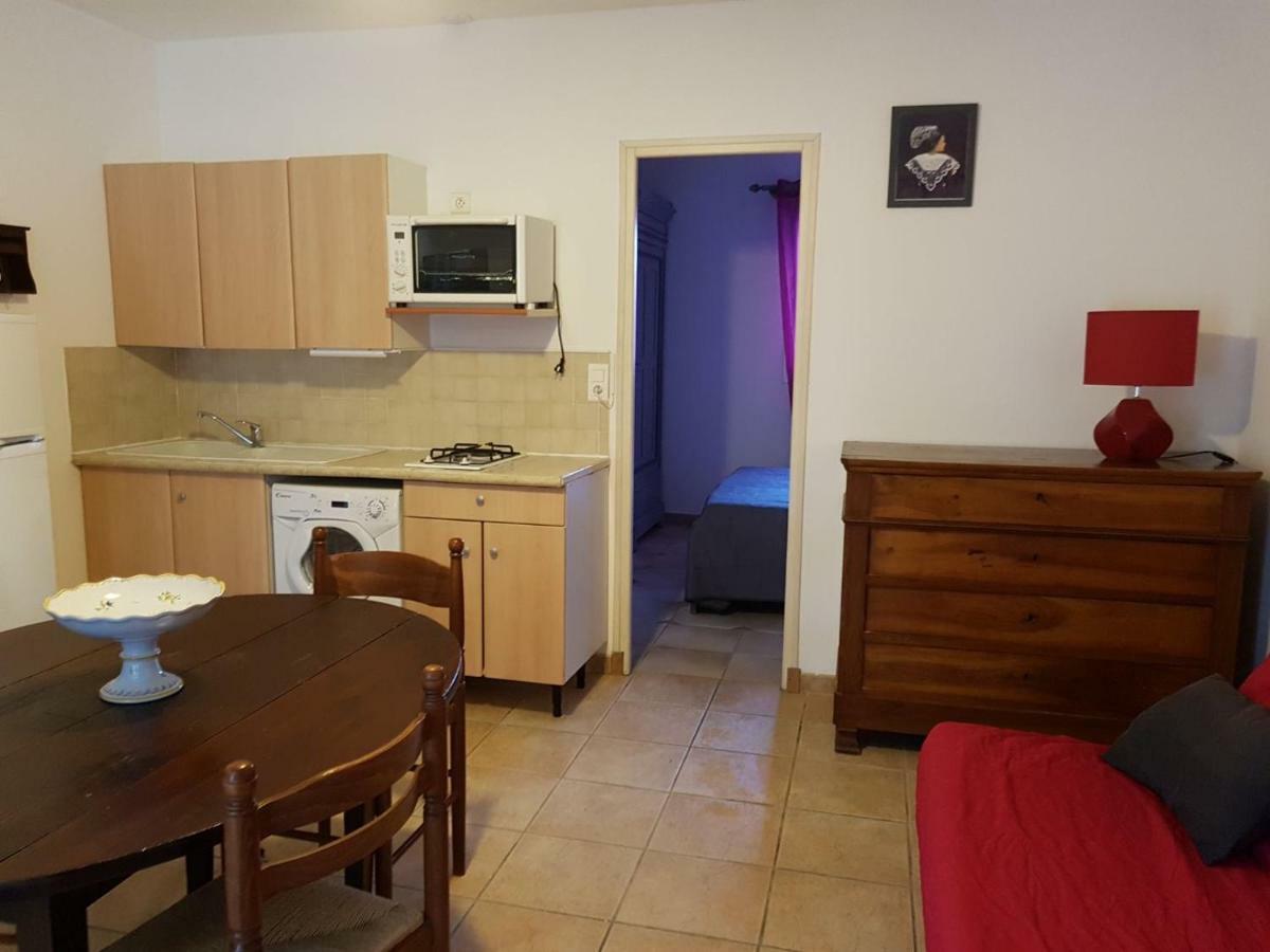Appartement De L'Olivier Сен Мари де ла Мер Екстериор снимка